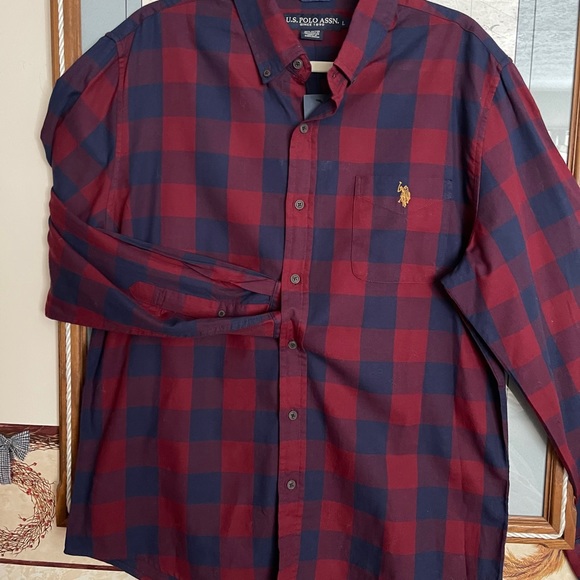 🛍💖💕HOST PICK 🛍💖💕 BUNDLE OF 6 Button Down Shurts - Picture 2 of 16